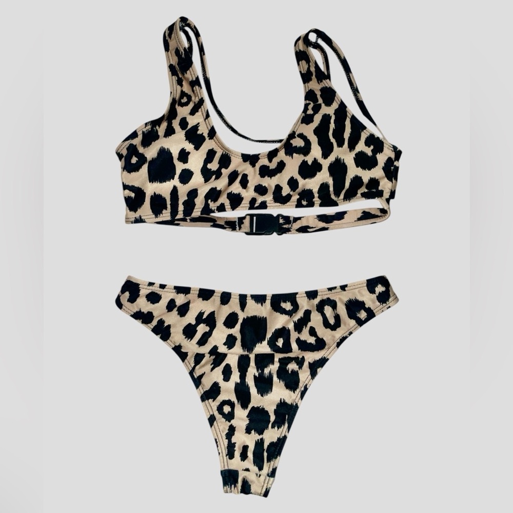 Leopard Print Bikini Set - Picture 2 of 8